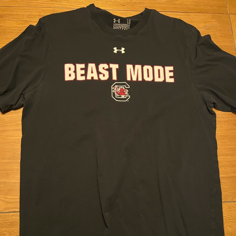 Large UA Black USC T Shirt
